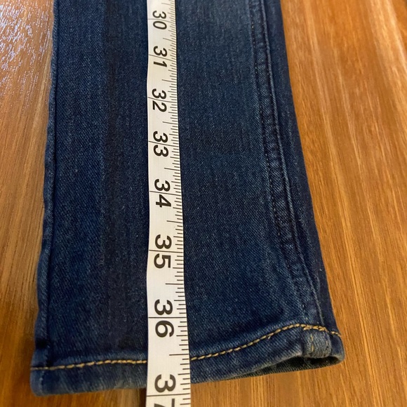 H&M Jeans Eu size 27 (us size 6) dark wash skinny jeans. Worn twice, like new - Picture 2 of 7